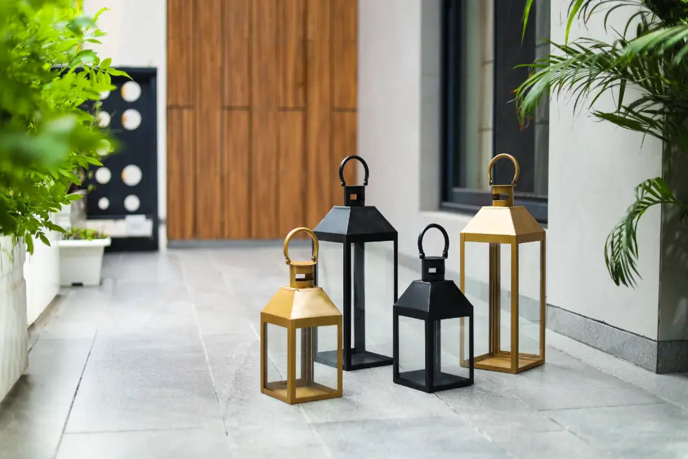 Metro Luxe Lantern Golden Small